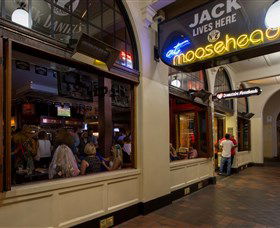 Mooseheads Bar And Nightclub - Accommodation Cairns 0
