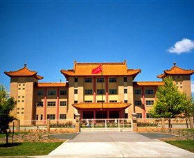 China, Embassy Of The People's Republic Of - Accommodation Cairns 0