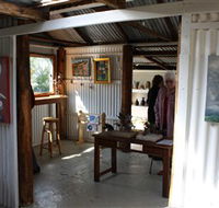 Tin Shed Gallery - Accommodation Cairns