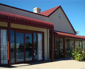 Ben Roberts Cafe And Gallery - Accommodation Cairns 0