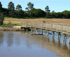 Sale Common Wetlands - Accommodation Cairns 0