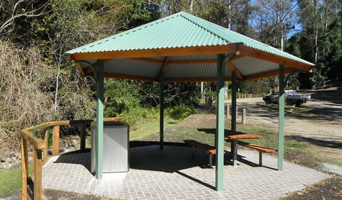 Hidden Treasure Picnic Area - Accommodation Cairns 1