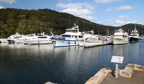 Empire Marina Bobbin Head - Accommodation Cairns 2