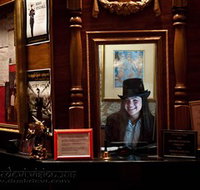 The Magicians Cabaret - Accommodation Cairns