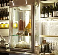East Coast Lounge - Accommodation Cairns
