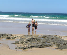 Shellharbour Beach - Accommodation Cairns 0