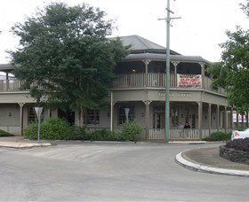 The Hotel Cecil - Accommodation Cairns 0