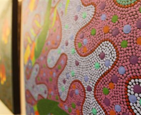 Aboriginal Art Gallery Space - Accommodation Cairns 4