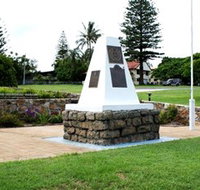 Dunwich War Memorial - Accommodation Cairns