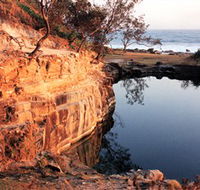 Angourie Blue Pool - Accommodation Cairns