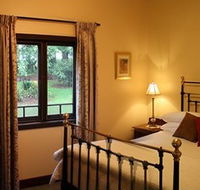 MossGrove Bed and Breakfast - Accommodation Cairns