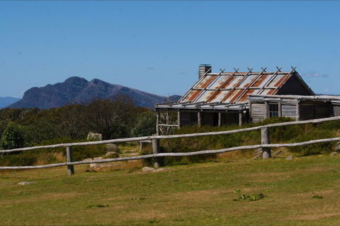 Australis 4WD Adventures - Accommodation Cairns 3