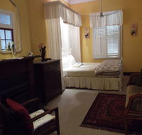 Guy House Bed and Breakfast - Accommodation Cairns