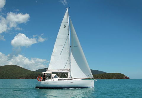 Whitsunday Rent A Yacht - Accommodation Cairns 11
