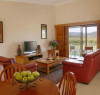 Nightingale Wines Luxury Villas - Accommodation Cairns