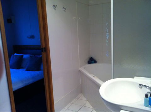 BIG4 Swan Hill - Accommodation Cairns 2