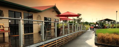 Thorny’s Putt-Putt - Accommodation Cairns 0