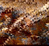 Jewel Cave Fully-guided Tour - Accommodation Cairns