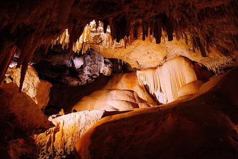 Jewel Cave Fully-guided Tour - Accommodation Cairns 1