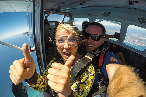 Rottnest Skydive + Perth Barack St Ferry Package - Accommodation Cairns 4