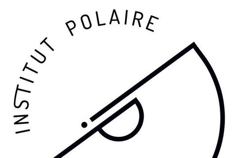 A Sommelier Guided Tour: Thursday Afternoon Wine Gin Cheese & Cocktails - Accommodation Cairns 13