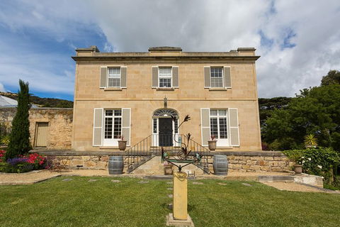 A Sommelier Guided Tour: Thursday Afternoon Wine Gin Cheese & Cocktails - Accommodation Cairns 16