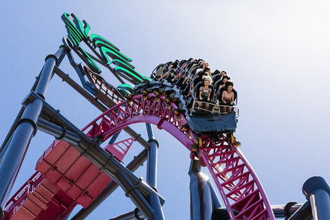 Gold Coast Theme Park Pass: Warner Bros. Movie World, Sea World And Wet'n'Wild - Accommodation Cairns 0