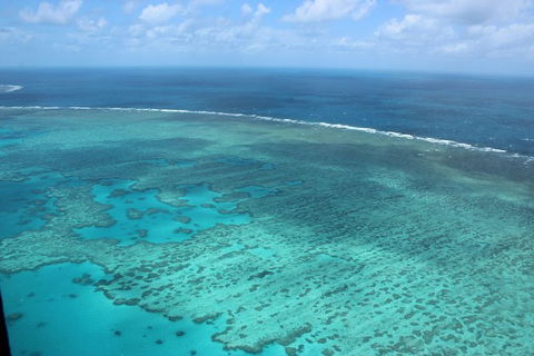 Reef And Island Scenic Flight From Airlie Beach - Accommodation Cairns 13