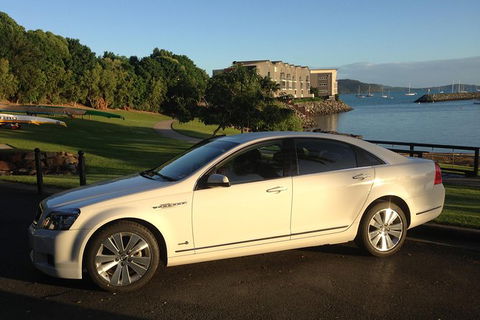 Limo From Airlie Beach To Proserpine Airport - Accommodation Cairns 0