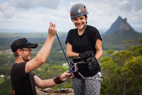 Glass House Mountains Abseiling Experience - Accommodation Cairns 0