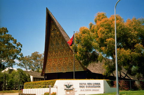 Embassy Drive - Accommodation Cairns 2