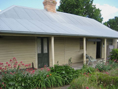 Pioneer Cottage And Museum - Accommodation Cairns 0