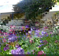 Raglan Gallery And Cultural Centre - Accommodation Cairns