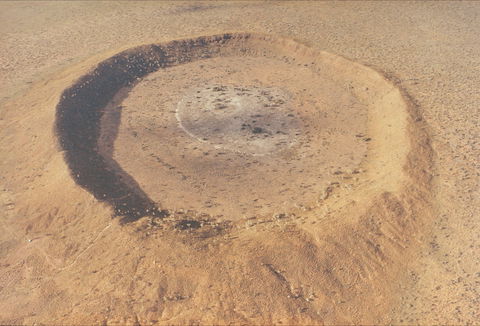 Wolfe Creek Crater National Park - Accommodation Cairns 0