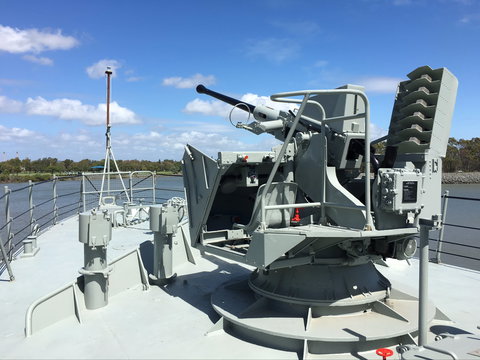 HMAS Gladstone - Accommodation Cairns 2