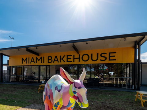 KangaART At Miami Bakehouse - Accommodation Cairns 1