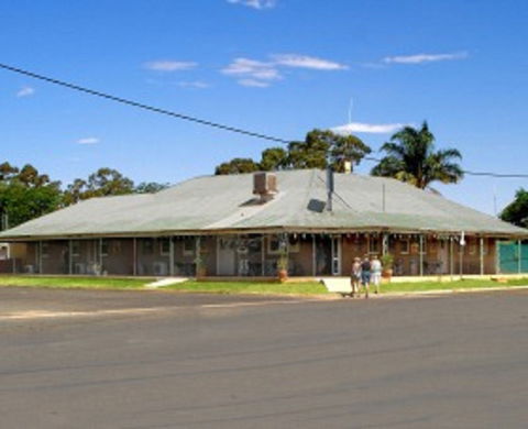 Tullibigeal - Accommodation Cairns 0