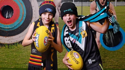 AFL Max Adelaide - Accommodation Cairns 0