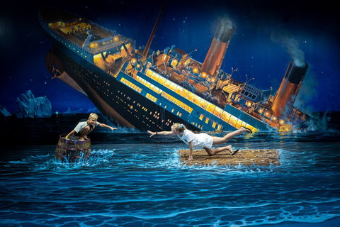 ArtVo Illusions - Accommodation Cairns 0