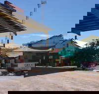 Barrow Creek Hotel - Accommodation Cairns