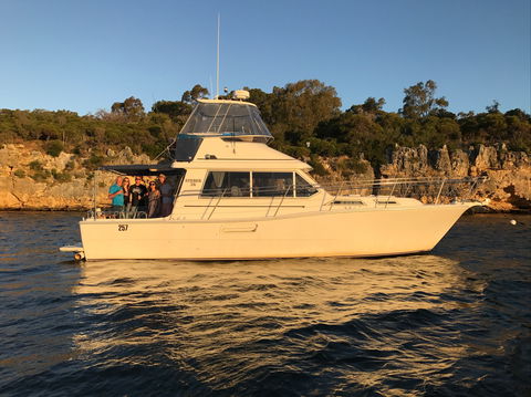 Cruising The  Swan River In At Sunset With Boutique Cruise - Accommodation Cairns 0