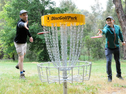 Disc Golf - Accommodation Cairns 0