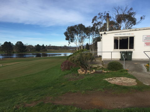 Oatlands Golf Course - Accommodation Cairns 0