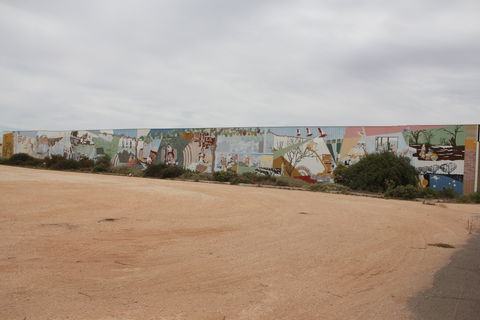 Berri Community Mural - Accommodation Cairns 0