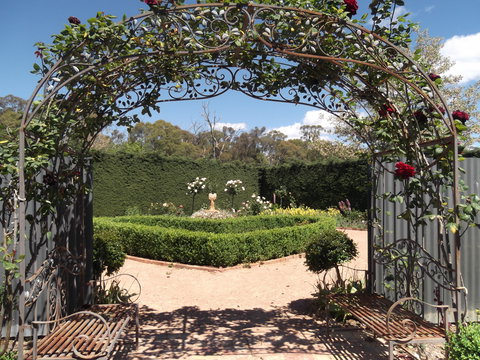 High Country Maze - Accommodation Cairns 2