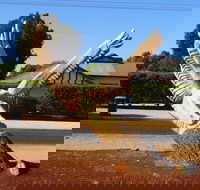 Loxton Tree sculptures - Accommodation Cairns