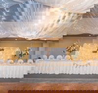 Young Golf Club - Accommodation Cairns