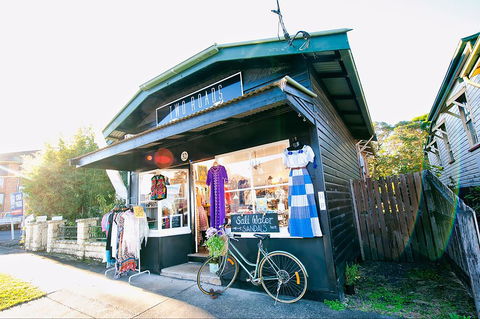 Arts, Vintage And Retro Trail - Accommodation Cairns 0