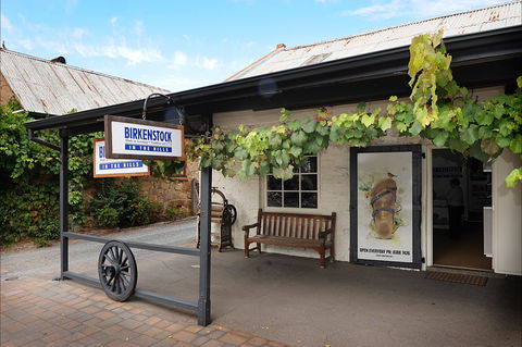 Birkenstock In The Hills - Accommodation Cairns 0