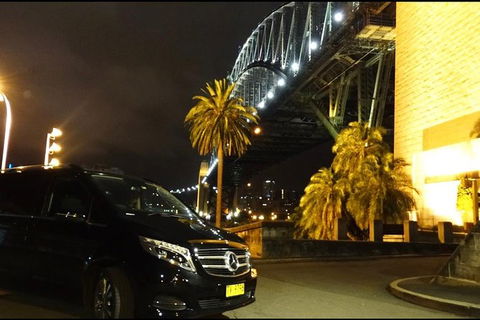 REGAL - Luxury Airport Round Trip, Bespoke Premium Transfer And Tours - Accommodation Cairns 5